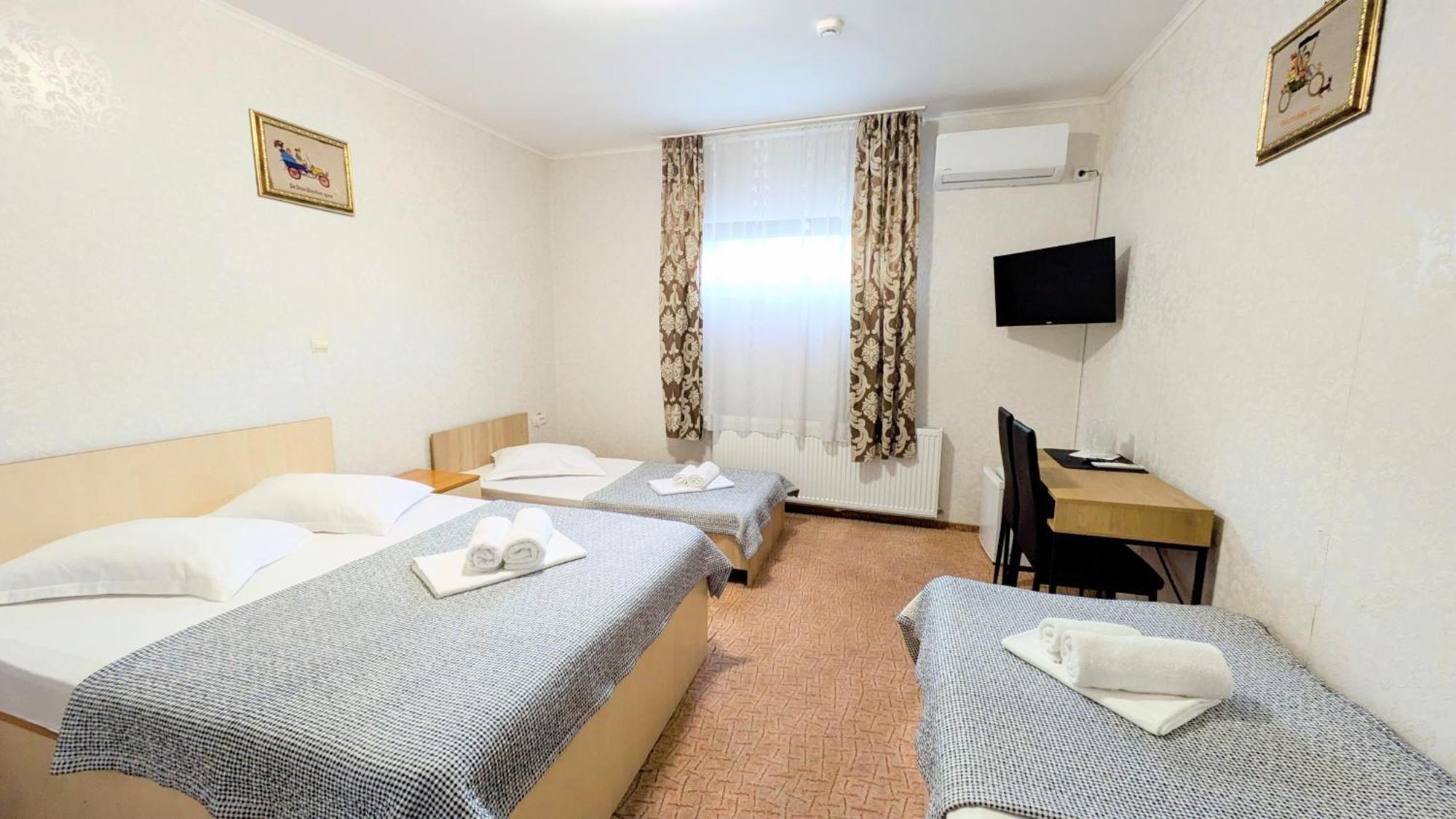 Motel Don Tomaso Vaslui Eksteriør bilde